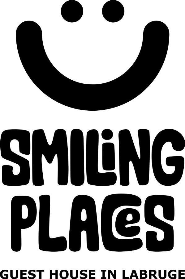 Smiling Places - Guest House In Labruge Exteriör bild
